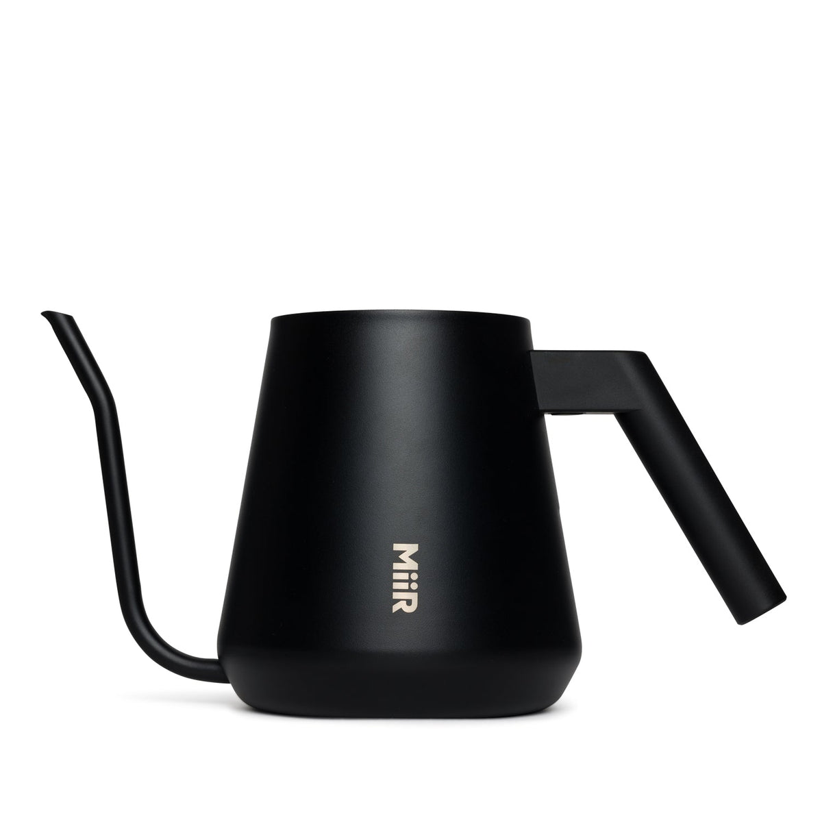new-standard-pour-over-kettle-d9 Pour_Over_Kettle_Black_Studio_0222_Front.jpg
