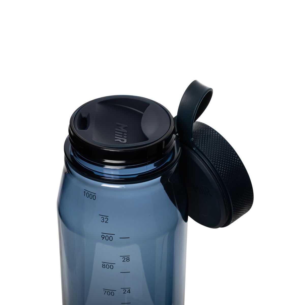 everywhere-bottle-n5 WebPDP-33oz_Everywhere_Bottle_TidalBlue__EWB1PN32215_X2Studio_TetherTwist.jpg
